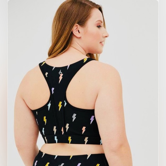 TORRID LOW IMPACT WIRELESS ZIP FRONT ACTIVE SPORTS BRA SIZE 2 PLUS - Picture 2 of 7